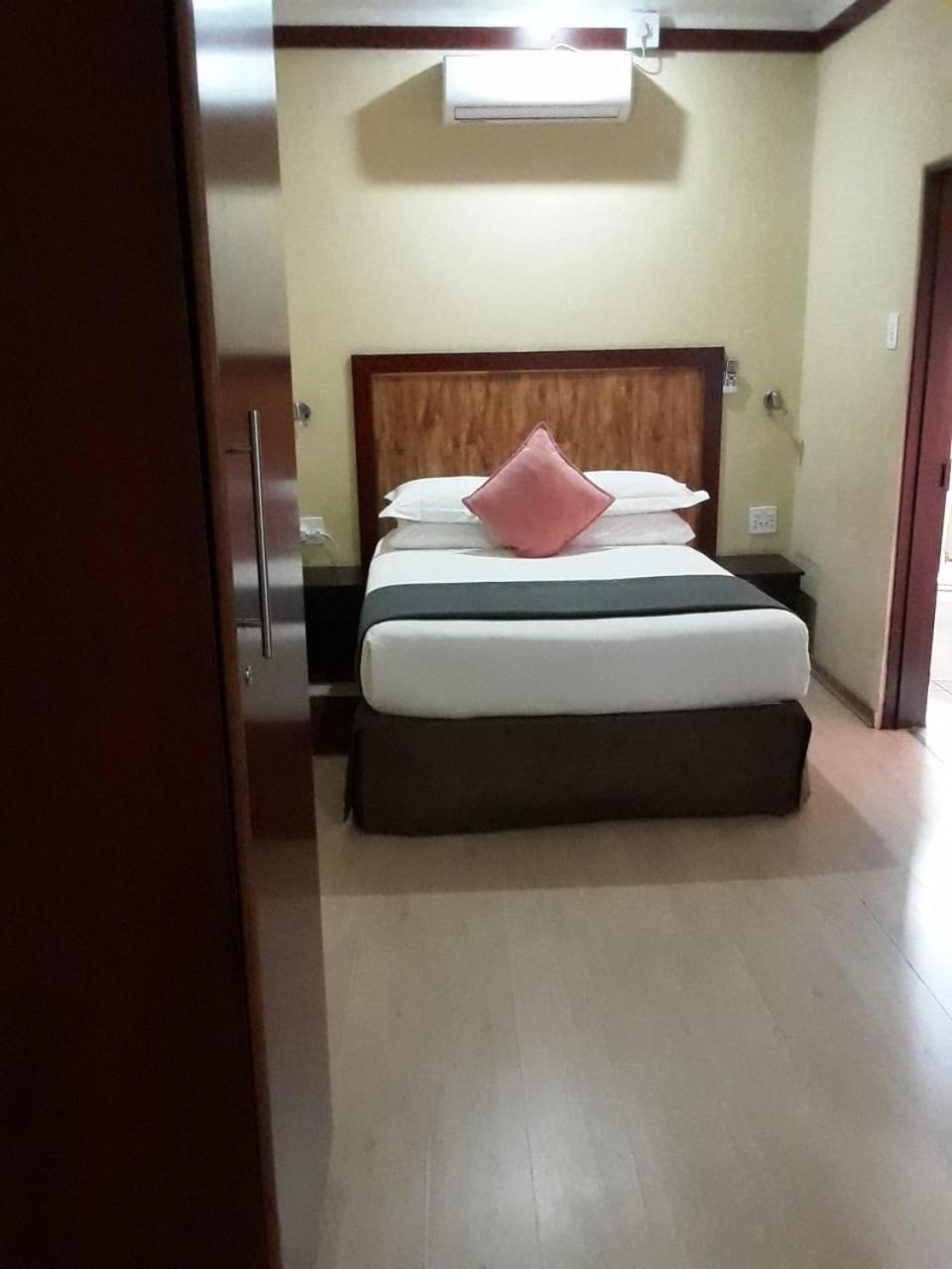 Road Stay Maseru Ngoại thất bức ảnh